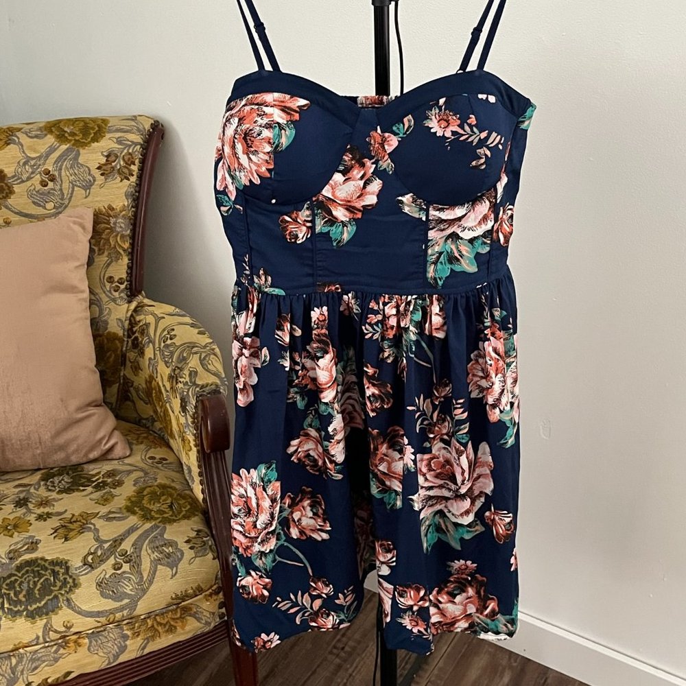 Jr. Sz. L Blue and Pink Flowered Dress